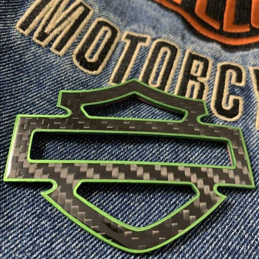 Black carbon with green front outline tank emblems for Harley Black carbon with green front outline tank emblems for Harley
