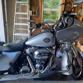 Black tank emblems for Harley