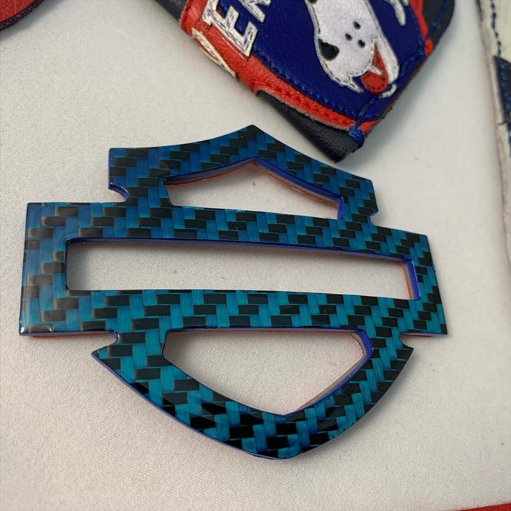 Blue carbon with blue edges tank emblems for Harley Blue carbon with blue edges tank emblems for Harley