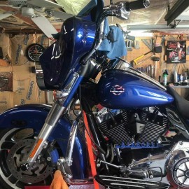 Color USA flag tank emblems for Harley