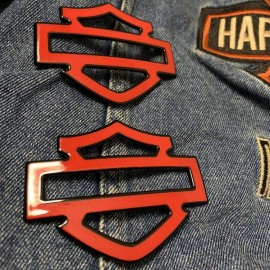 Red with black front outline tank emblems for Harley Red with black front outline tank emblems for Harley